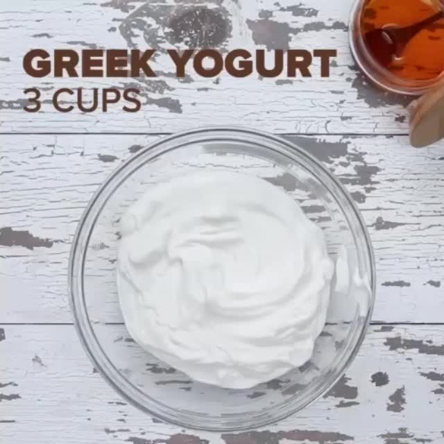 замороженный греческий йогурт с орехами Гиф - Гифис