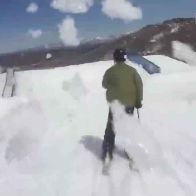 лыжи за 150 рублей Гиф - Гифис