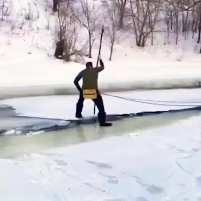 проверка льда на прочность Гиф - Гифис