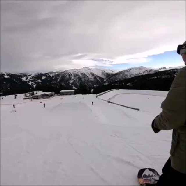 трюк на сноуборде Гиф - Гифис