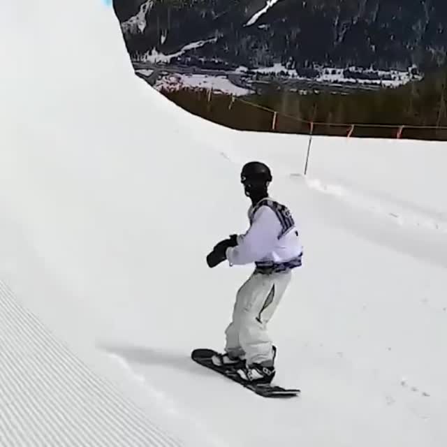 крутой трюк на сноуборде Гиф - Гифис