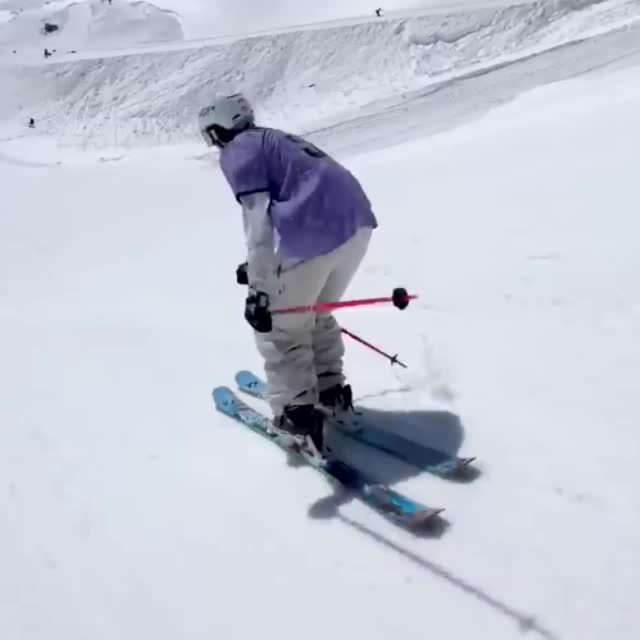 тройное сальто на лыжах Гиф - Гифис