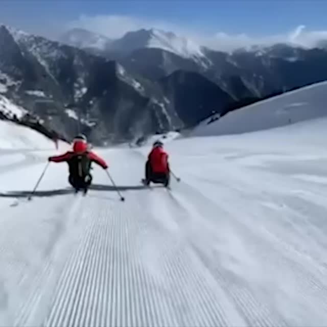 гонки на лыжах Гиф - Гифис