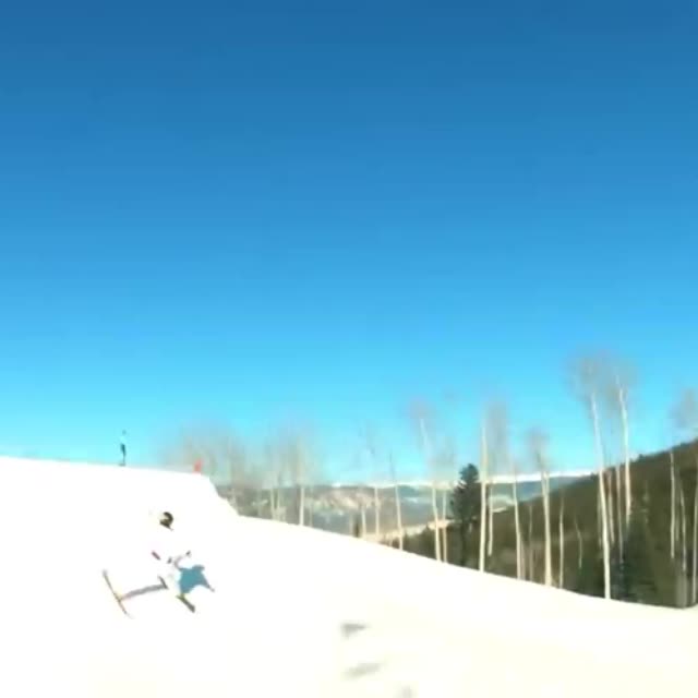360 на лыжах с трамплина Гиф - Гифис